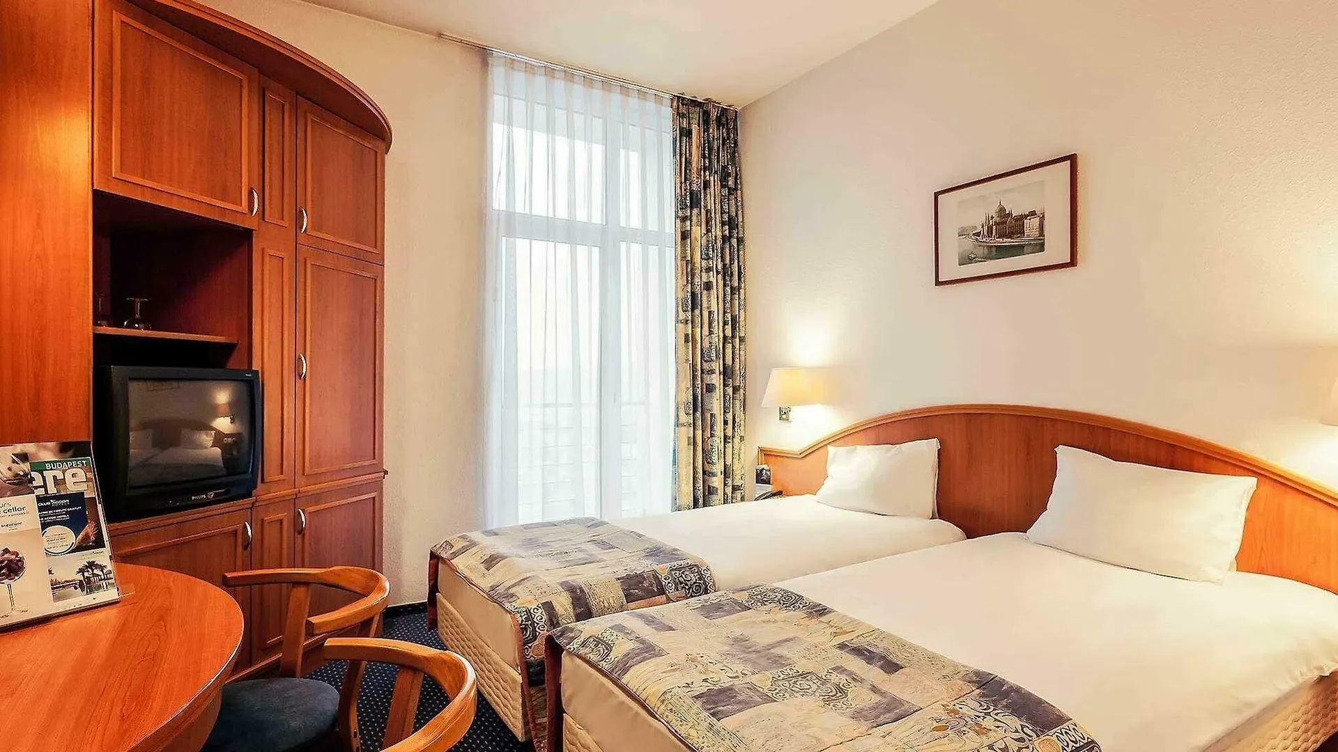 Ibis Styles Budapest City 3*,